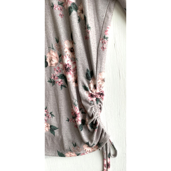 TORRID Soft Floral Cinched Tunic Sweater 3/4 Sleeve Size 00 M 10 - Picture 2 of 4